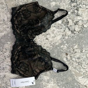 Calvin Klein Bra 34DD. NEW WITH TAGS